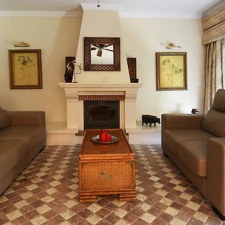 Mit Privatpool Fuer 6 Personen Ca 246 Qm In Nerja, Andalusien Costa Del Sol Nerja