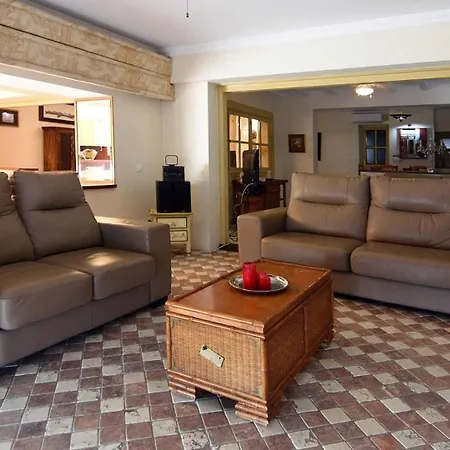 Vakantiehuis Mit Privatpool Fuer 6 Personen Ca 246 Qm In Nerja, Andalusien Costa Del Sol