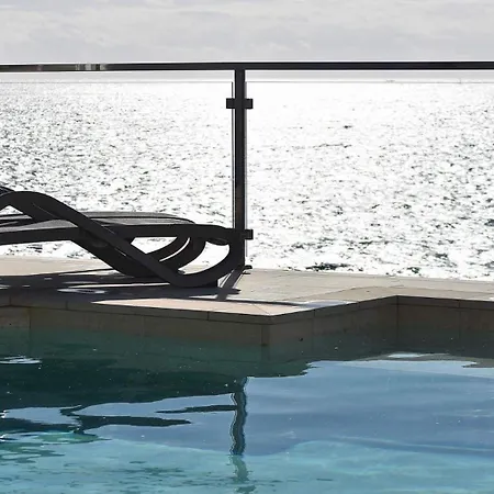 Mit Privatpool Fuer 6 Personen Ca 246 Qm In Nerja, Andalusien Costa Del Sol Tatil Evi Nerja